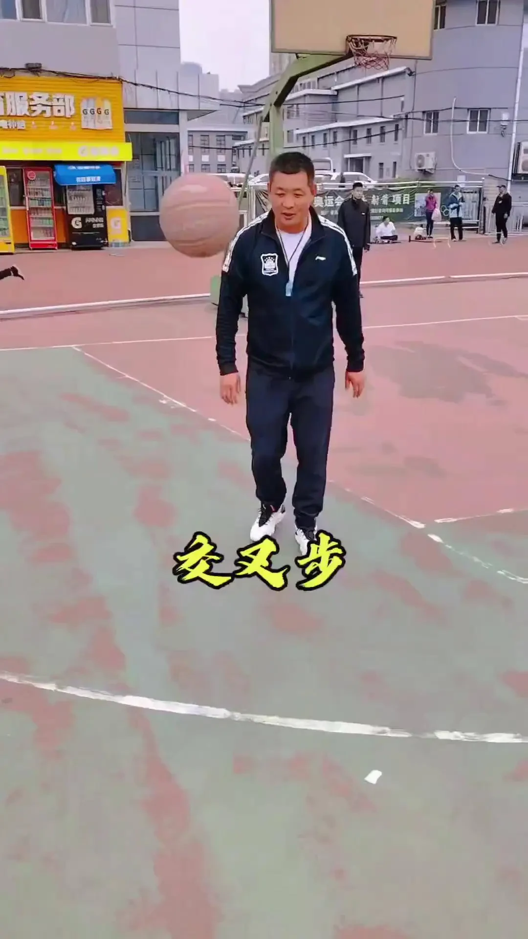 儿童篮球爱好者如何从小培养获奖能力_0